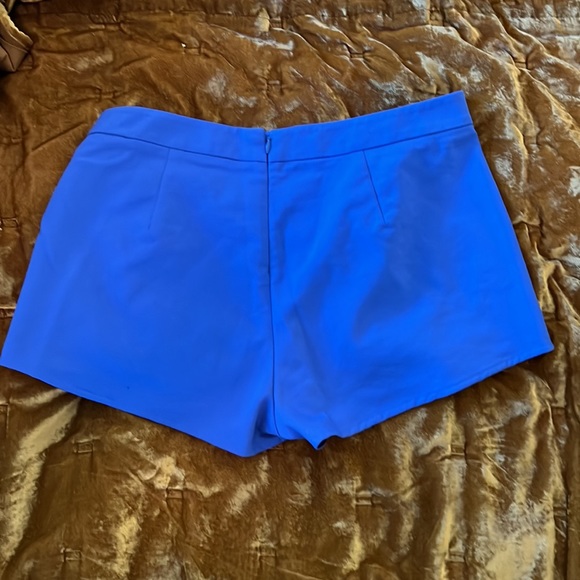Express skort size 12 with pockets - Picture 2 of 3